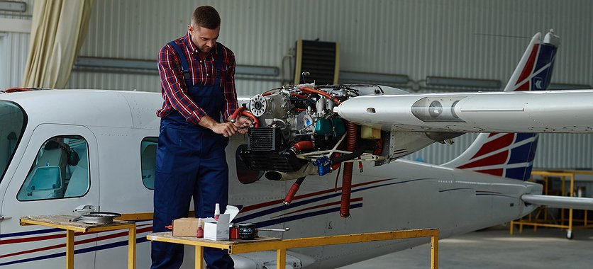  aircraft maintenance engineering College in India